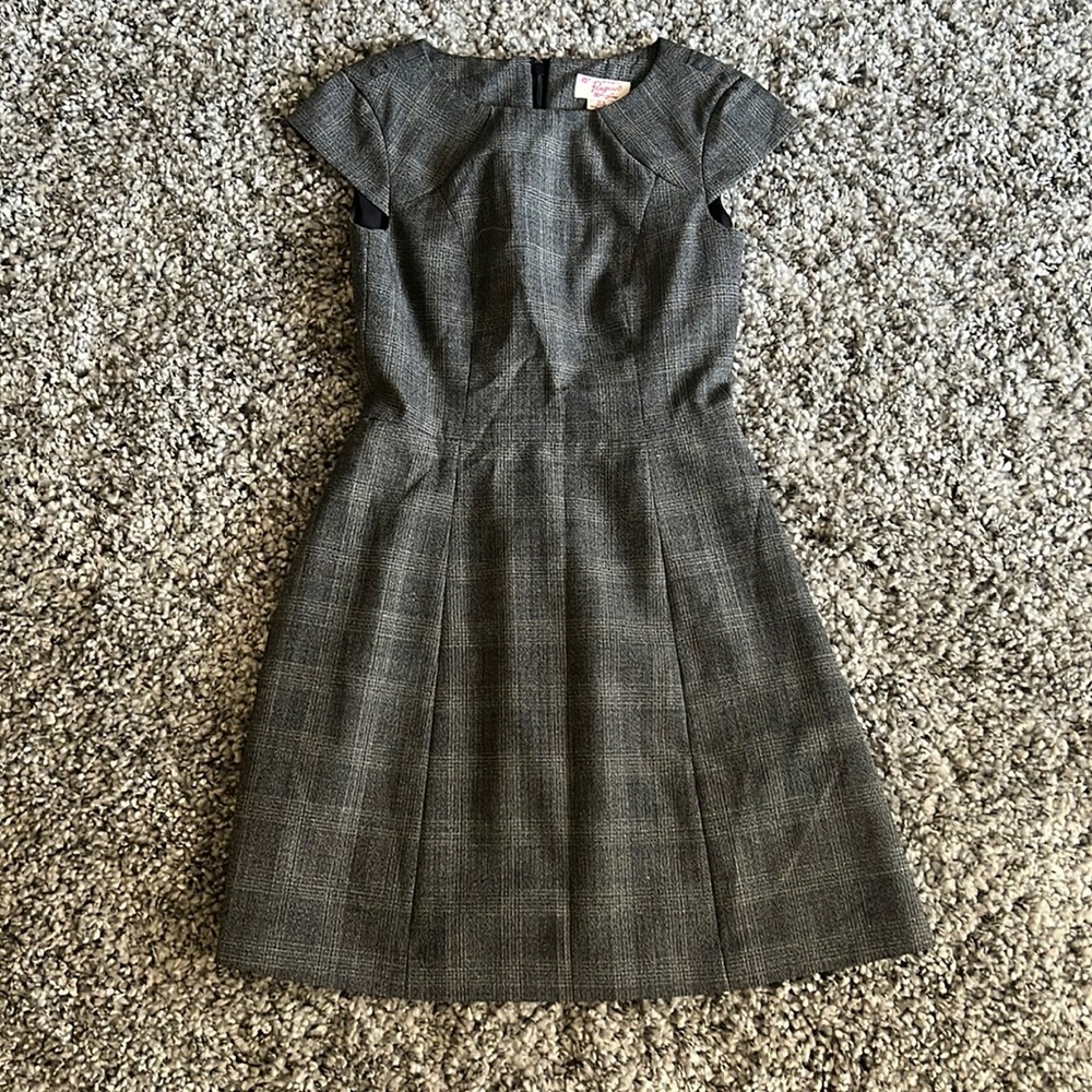 Original penguin, size 0/4, never worn, grey